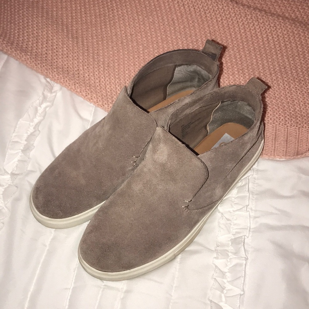 Dolce Vita sneaker booties